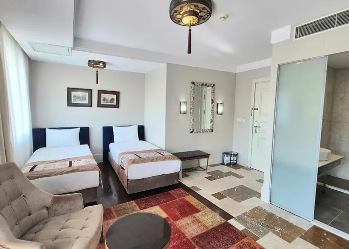 Azade Suites