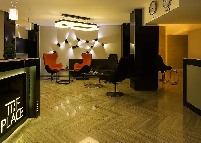 Place Suit & Apartments