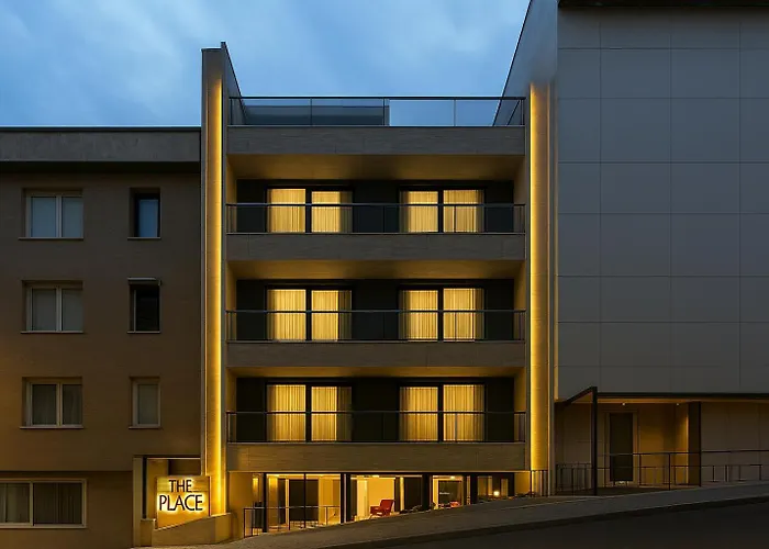 Place Suit & Apartments