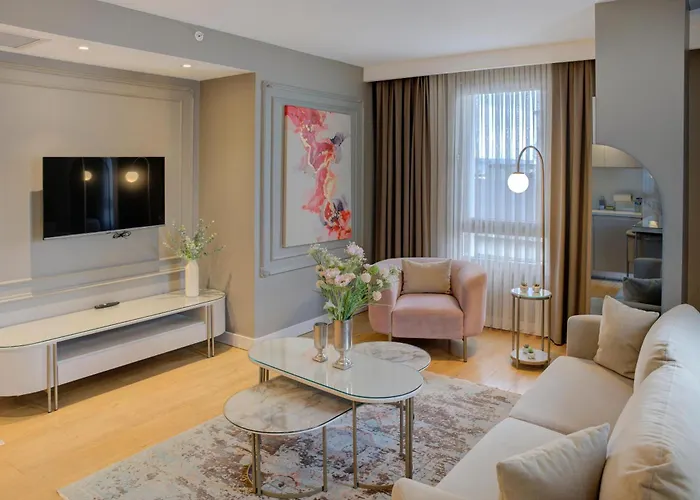 Valente Suites&Hotel