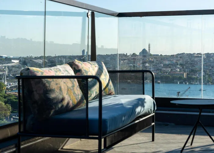 Central House Galata