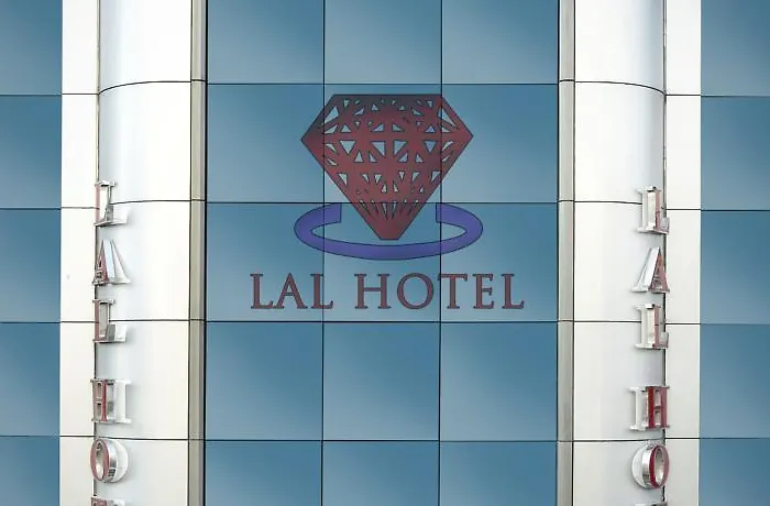Lal Hotel