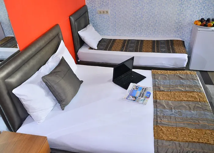 Ayyıldızlar Otel İstanbul, Türkiye